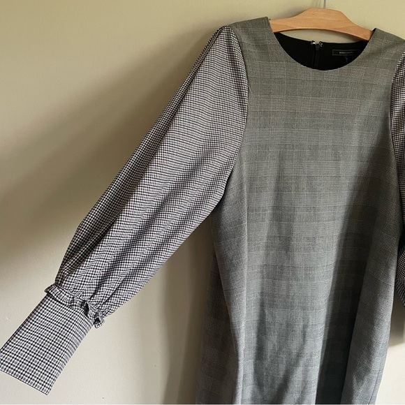 BCBGMaxazria Plaid Shift Dress Long Sleeve Mini Prep Tartan Grey White Large - Picture 7 of 13